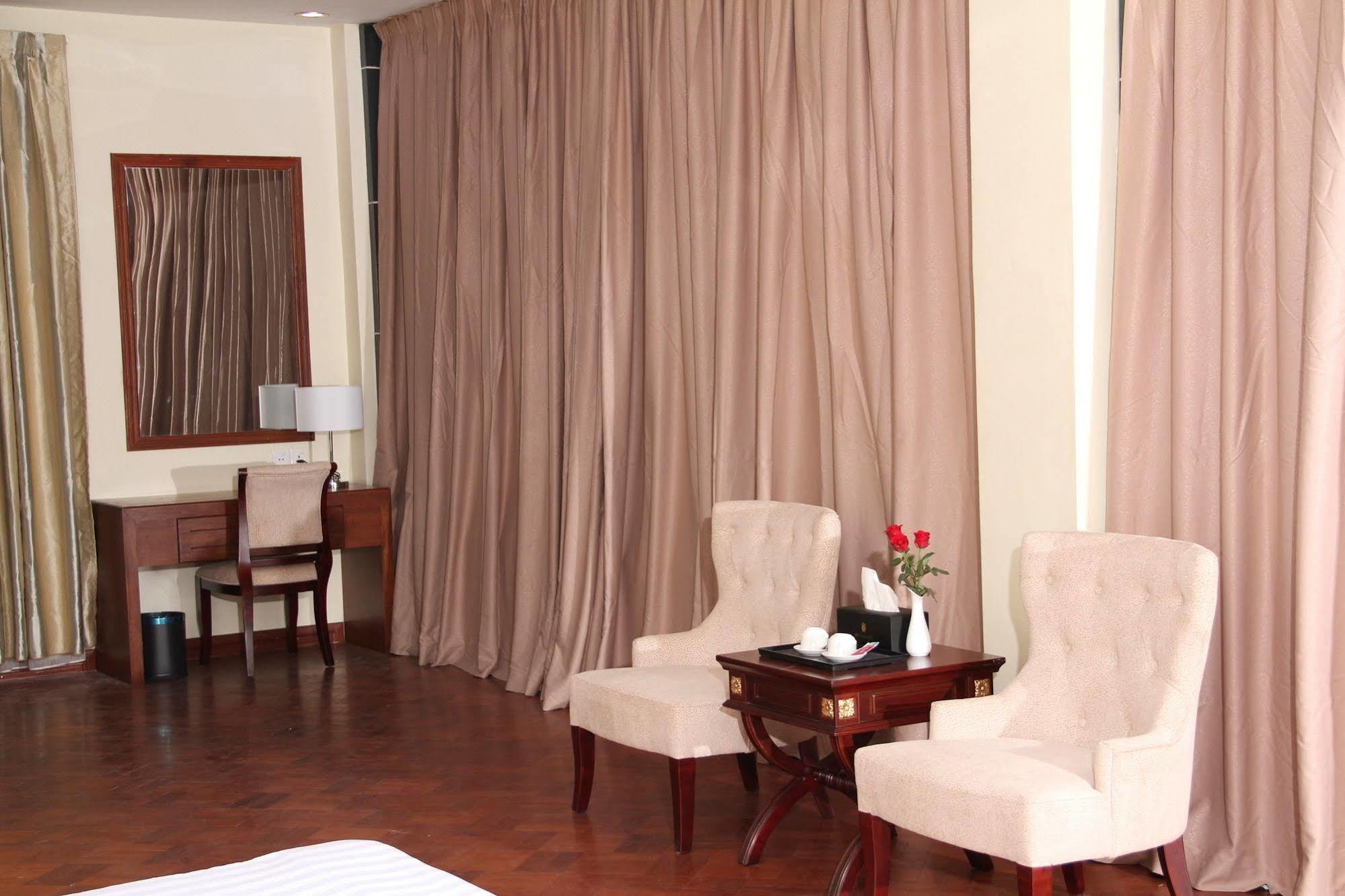 Sky Man Hotel Gyogon Εξωτερικό φωτογραφία